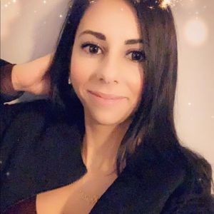 Meet your Posher, Krystal